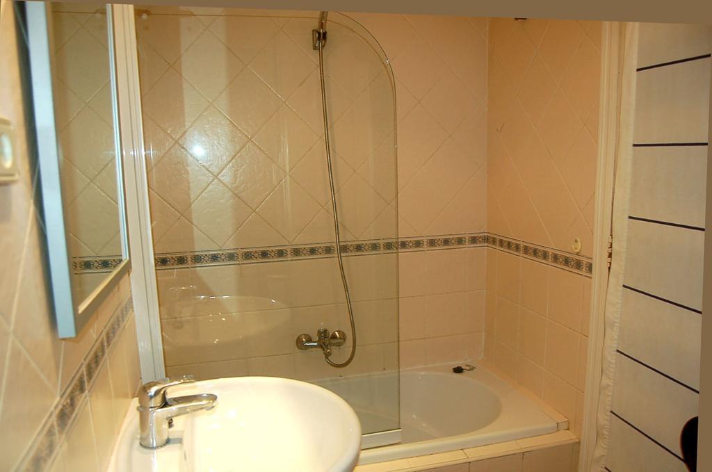 Apartmán Apartamento Tiziano Mercado Central Valencie Pokoj fotografie